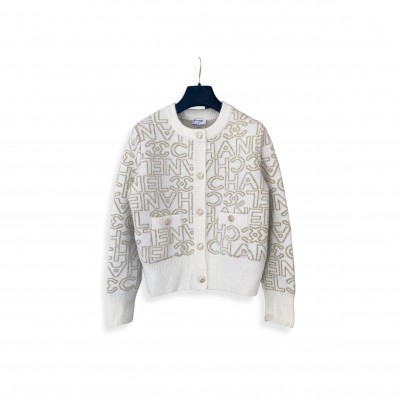 CHANEL LETTER JACQUARD CREW NECK KNIT CARDIGAN 